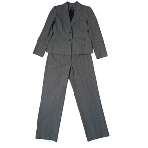 Tailored Gray Pinstripe Pantsuit Women 8P 2 Piece Career Business Work Office